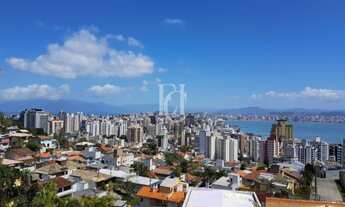 Imagem 6: FLORIANÓPOLIS - Casa Padrão - CENTRO