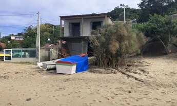 Imagem 2: Vendo casa pé na areia no Canto dos Ganchos