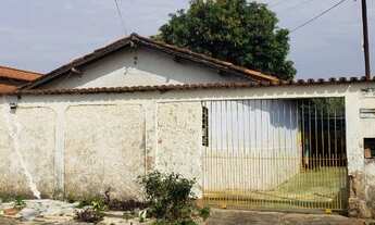 Imagem: Casa com 2 quartos, wc. Social, sala, cozinha