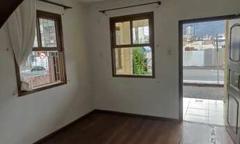 Imagem 2: Casa para locação com 3 Dormitórios, Centro - Jaraguá do Sul - SC