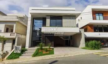 Imagem: Belíssima Casa no Condomínio GreenVillage