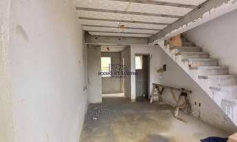 Imagem: Casa Geminada Independente com 2 Quartos