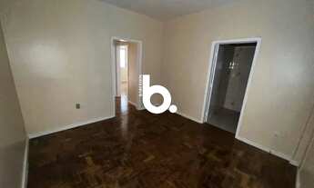 Imagem 2: Apartamento para locação em CENTRO HISTORICO com 1 dormitório e 49 m² de área útil