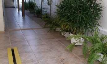 Imagem 2: Kitnetes 1/4 730 com Água/Luz incluso