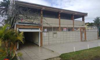 Imagem 2: Casa em Daniela Casa com 5 dormitórios