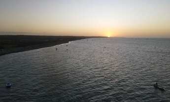 Imagem 2: Terreno próximo à praia