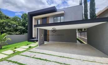 Imagem 6: Piscina Ampla com Ilha | 4 Suítes | 6 Banheiros