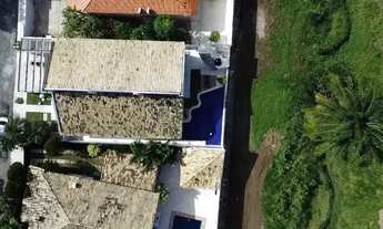 Imagem 7: Imóvel para venda possui 270 metros quadrados com 3 quartos em Buraquinho - Lauro de Freit