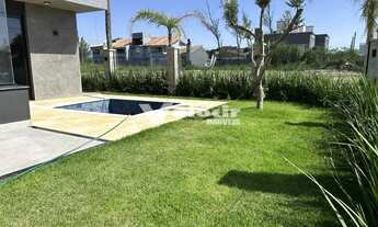 Imagem 7: Praia de Noiva do Mar, piscina, quatro quadras do mar, frente leste