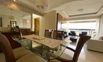 Imagem 2: Amplo apartamento com sol da manhã, sacada com churrasqueira e vista mar