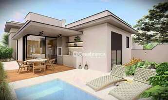 Imagem: Casa assobradada de alto padrão à venda