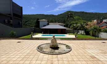 Imagem 5: Alugo casa com piscina e 3 suítes em condomínio fechado na lagoa da Conceição