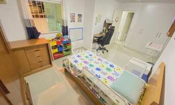 Imagem 4: Grande Méier - Rua Adriano - Casa Duplex de Vila - Sala 3 Quartos Amplo Quintal - Garagem