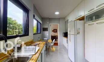 Imagem 11: Apartamento à venda em Vila Andrade com 170 m², 3 quartos, 3 suítes, 3 vagas