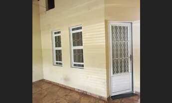 Imagem: Casa com 2 Dormitórios - Jardim São Jorge