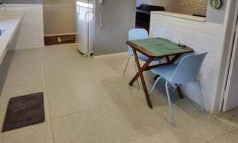 Imagem 7: Vendo Apartamento no Edf. Aluísio Moura - Graças, Perambuco