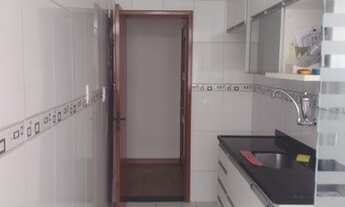 Imagem 4: Lins - Rua Carolina Santos: 2 Quartos, Ampla Sala, Garagem