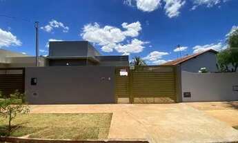 Imagem: Casa para venda tem 60 metros no Nova Lima