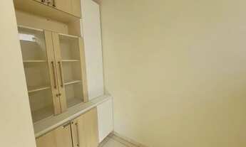 Imagem 4: Casa para aluguel possui 202 m2 com 05 quartos no Bairro Cidade Jardim - Uberlândia - MG