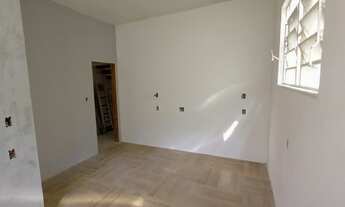 Imagem 2: Casa para venda com 150 metros quadrados com 3 quartos