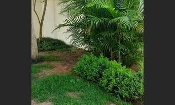 Imagem 5: Linda casa, com quintal gramado, em desejado Condomínio Fechado de Alphaville! 430 m² com