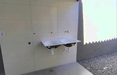 Imagem 2: Imóvel disponível novo 2/4 sendo uma suíte