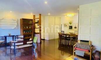 Imagem 3: GOMES CARNEIRO VENDE APARTAMENTO EM ÓTIMO ESTADO EM PRÉDIO CONCEITO DA GÁVEA