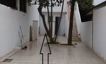 Imagem: Casa térrea com quintal