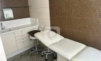 Imagem 4: Ampla Sala Comercial 74m² Mobiliada no Centro Médico Richet 1 vaga a Venda