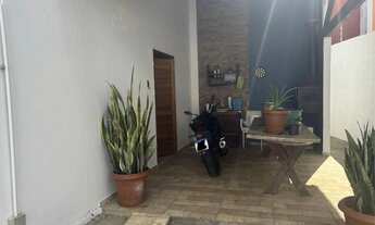 Imagem 6: Casa em terreno grande