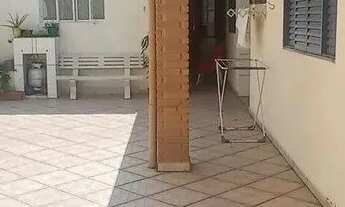 Imagem 6: Excelente casa em ótima localização para locação