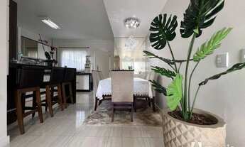 Imagem 2: Sobrado com 1 suíte + 2 dormitórios à venda no bairro São Judas em Itajaí