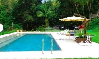 Imagem: Casa com 4 Quartos à venda, 650 m² por