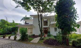 Imagem 3: Cada de 4 quartos dentro de condominio