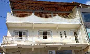 Imagem: Prédio comercial e residencial no Centro