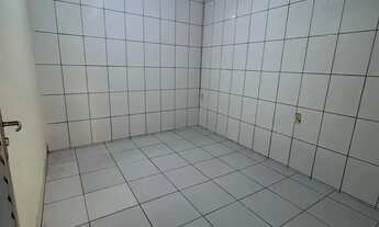 Imagem 4: Apto tipo casa com 2 qtos: R$ 700,00