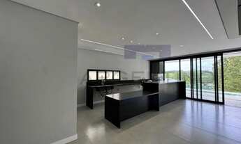 Imagem 4: Casa de Alto Padrão no Condomínio Mosaico Essense | 274 m²