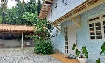 Imagem: Casa com 4 dormitórios no Garcia