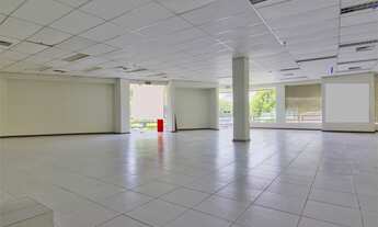 Imagem 3: Loja Térrea para aluguel possui 426 metros quadrados no Tropical Center ,Itaigara - Salva