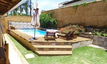 Imagem 2: Casa para venda com 272 metros quadrados com 3 quartos em Centro - Pirenópolis - GO