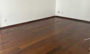 Imagem 5: Apartamento para aluguel possui 188 metros quadrados com 3 quartos em Jardim Apipema - Sal