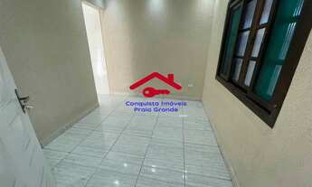 Imagem 4: Casa térrea geminada - 2 dormitórios (sendo 1 suíte) - 2 vagas de garagem - Guilhermina em