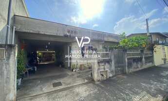 Imagem: Casa a Venda no bairro Monte Alegre - Camboriú