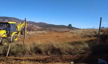 Imagem 4: Água limpa itabirito