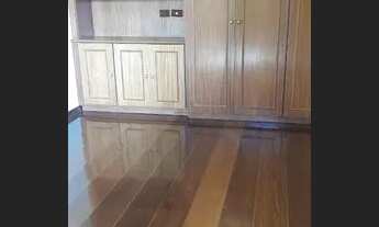 Imagem 3: Linda casa, com quintal gramado, em desejado Condomínio Fechado de Alphaville! 430 m² com