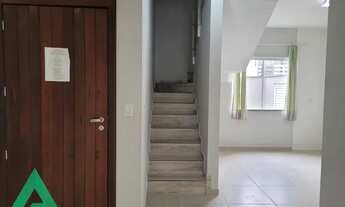 Imagem 5: Lindo sobrado à venda, no Centro de Penha, Quadra Central!!