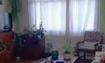 Imagem: Moema, rua tranquila, vista livre