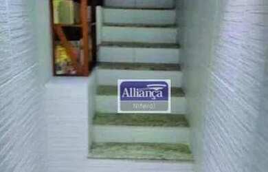 Imagem 11: Casa com 4 dormitórios à venda, 620 m² por R$ 744.000,00 - Piratininga - Niterói/RJ