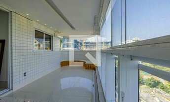 Imagem 7: Apartamento para Aluguel - Barra da Tijuca, 4 Quartos, 151 m2