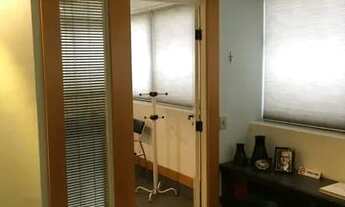 Imagem 2: Conj. Comercial à venda no Jardim Paulista com 134m² 5 salas 3 banheiros 4 vagas